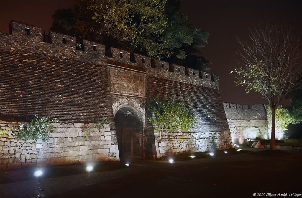 Xumen Xu Gate