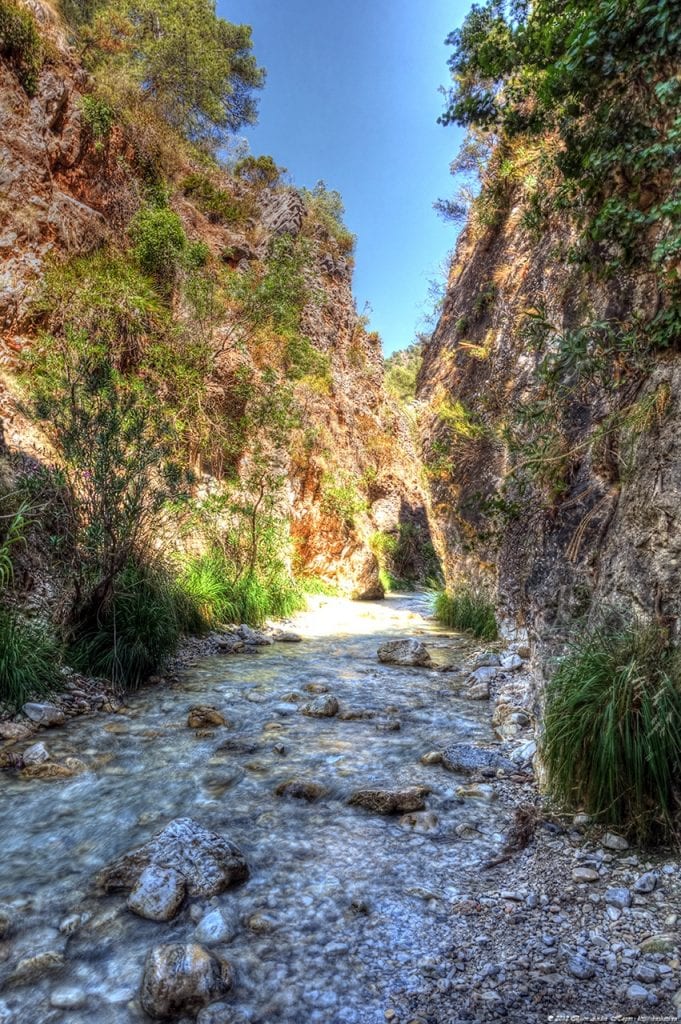 Rio Chillar canyon 2